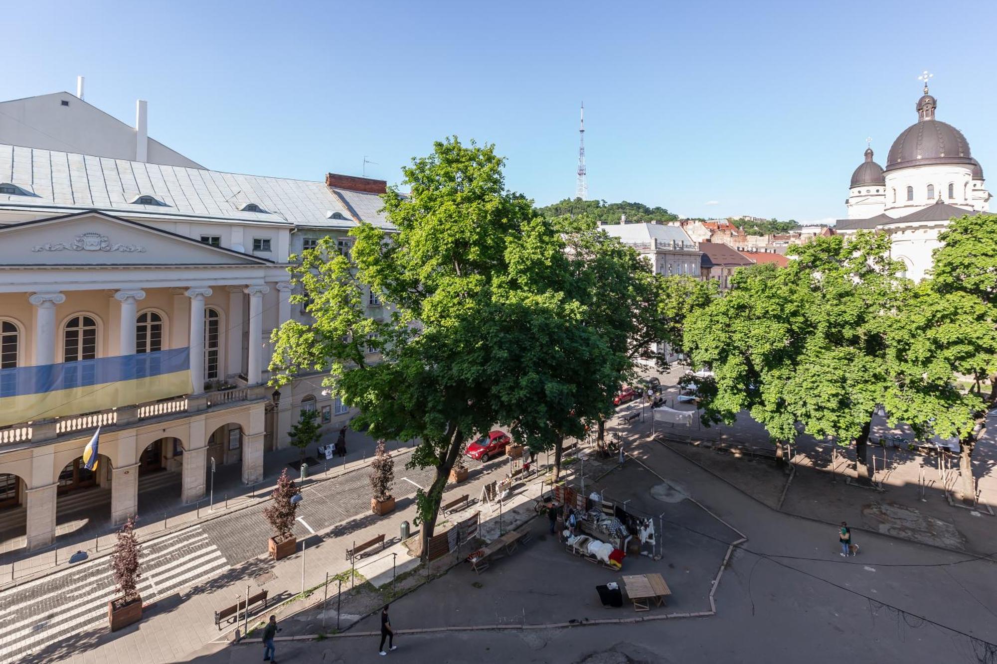 Квартира Віп В Центрі На Вулиці Проспект Свободи 22 Біля Оперного Театру Біля Вернісажу Lviv Kültér fotó